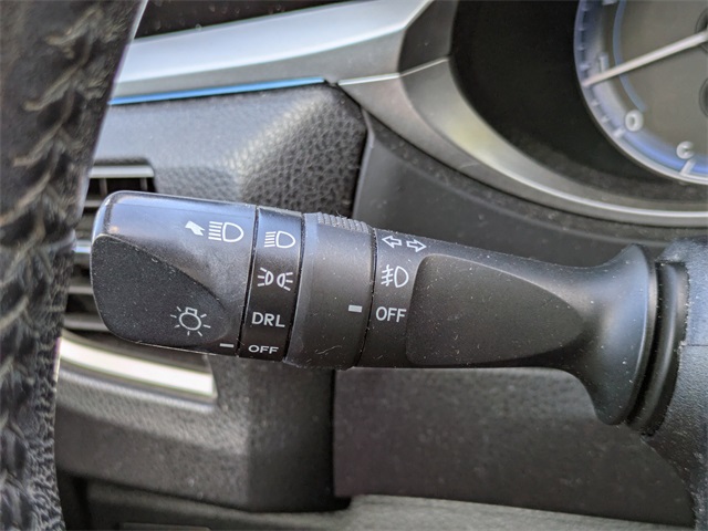 2016 Toyota Corolla L photo 25