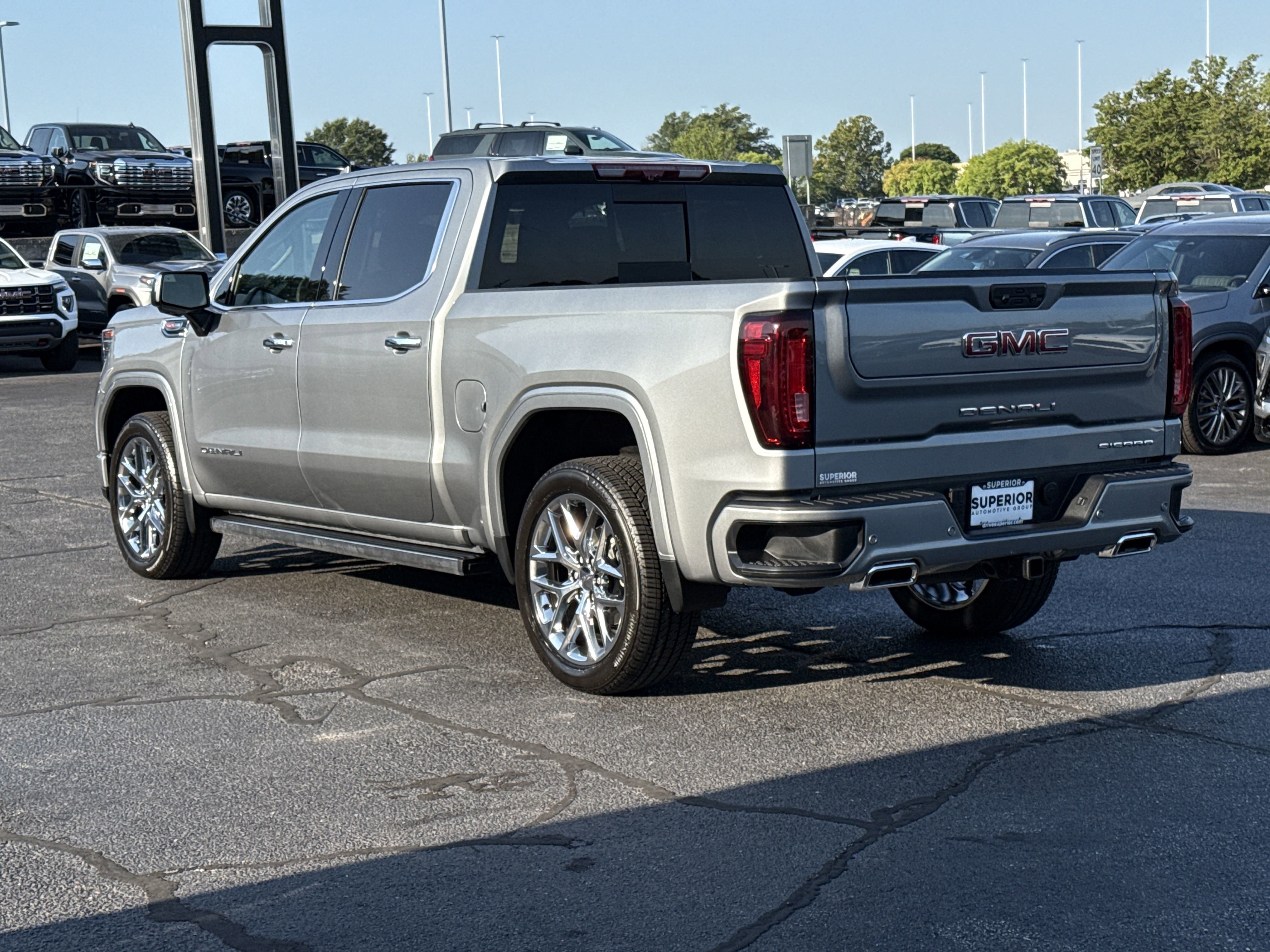 2025 Gmc Sierra Denali photo 9