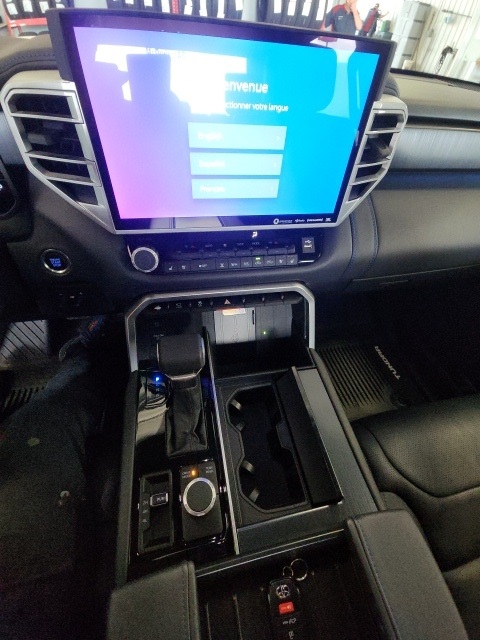 2023 Toyota Tundra Platinum photo 13