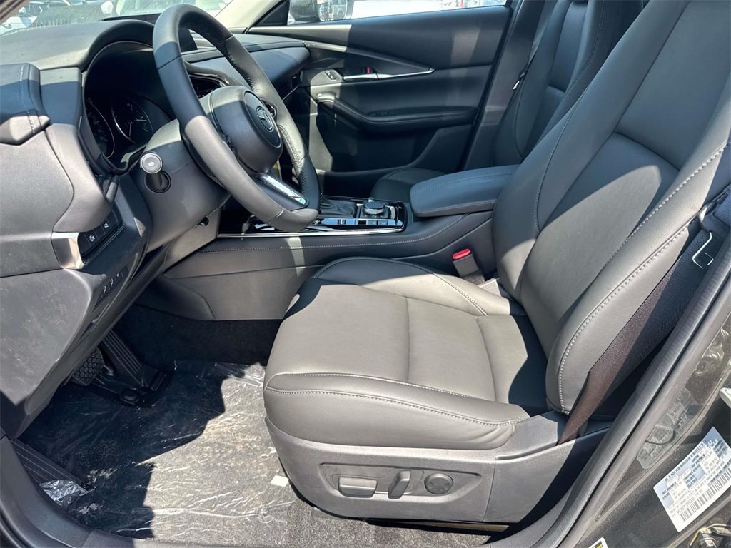 2025 Mazda CX-30 2.5 S Preferred photo 10