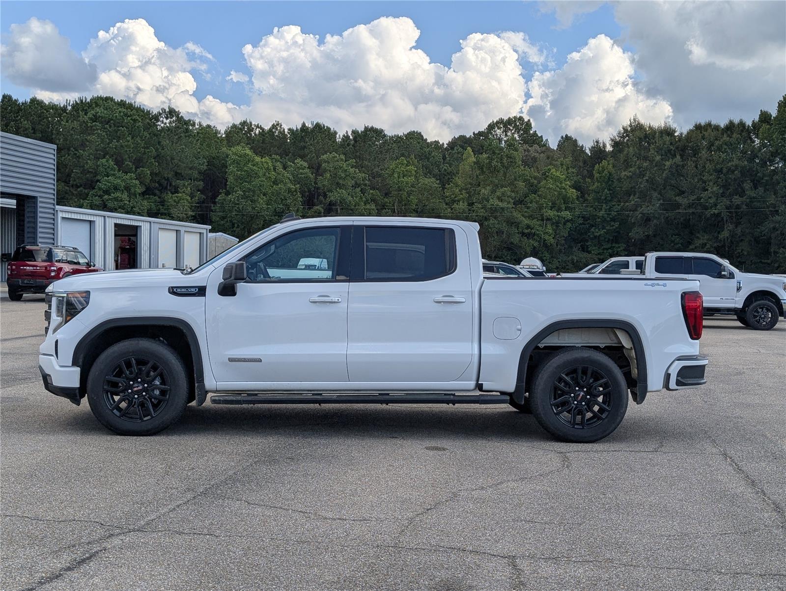 2022 Gmc Sierra 1500 Elevation photo 2