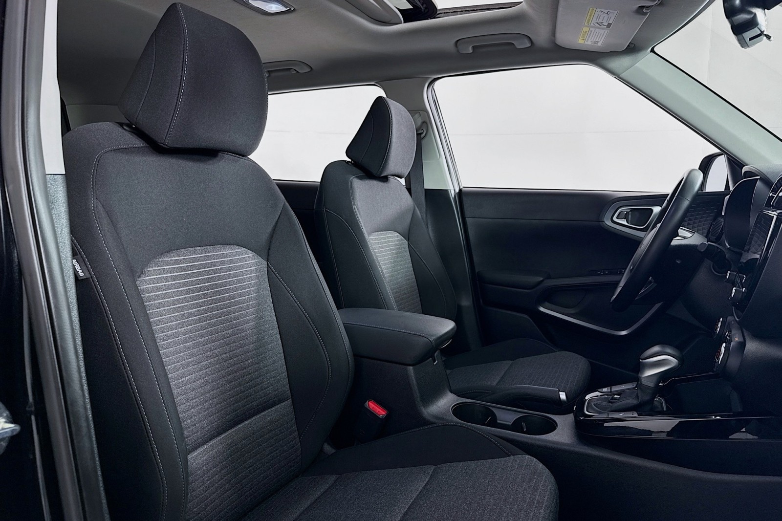 2023 Kia Soul EX photo 4