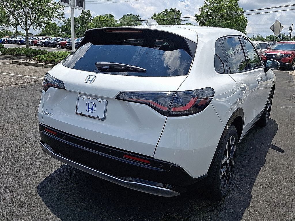 2026 Honda HR-V EX-L photo 4