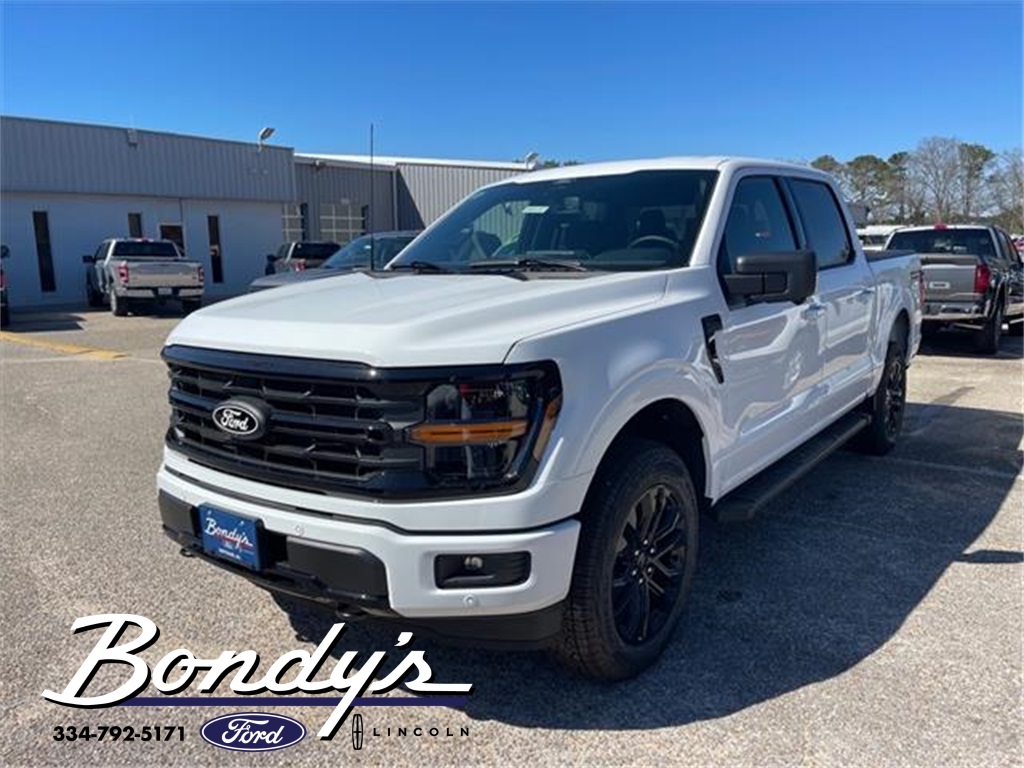 2025 Ford F-150 XLT photo 2