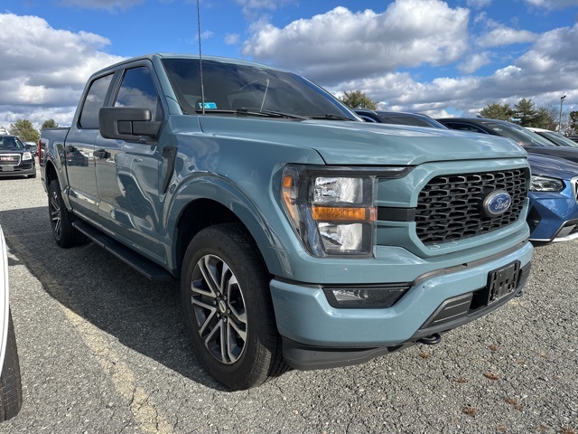 2023 Ford F-150 XL's photo