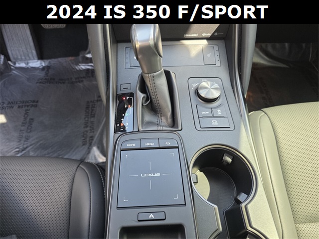 2024 Lexus IS 350 F SPORT photo 25