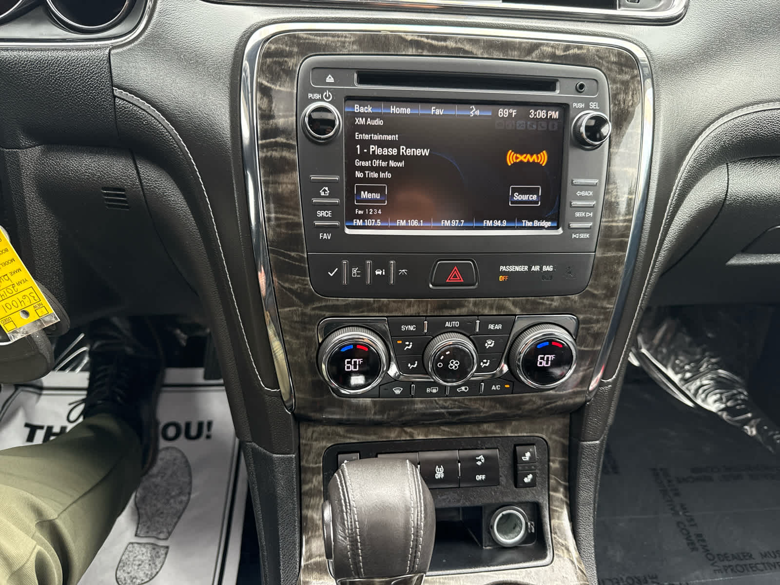 2014 Buick Enclave Leather photo 23
