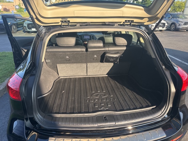 2017 Infiniti QX50 Base photo 14