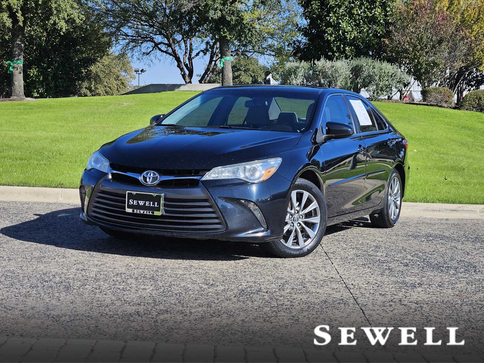 2016 Toyota Camry XLE