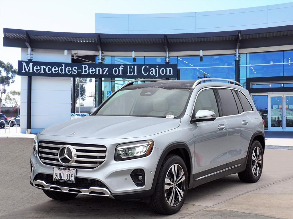 2025 Mercedes-Benz GLB Base's photo