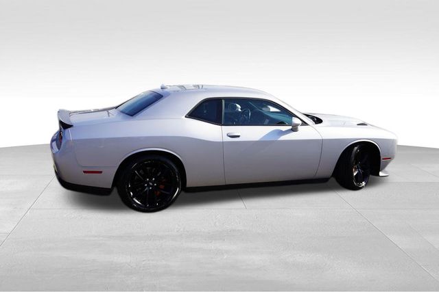 2022 Dodge Challenger GT Plus photo 4