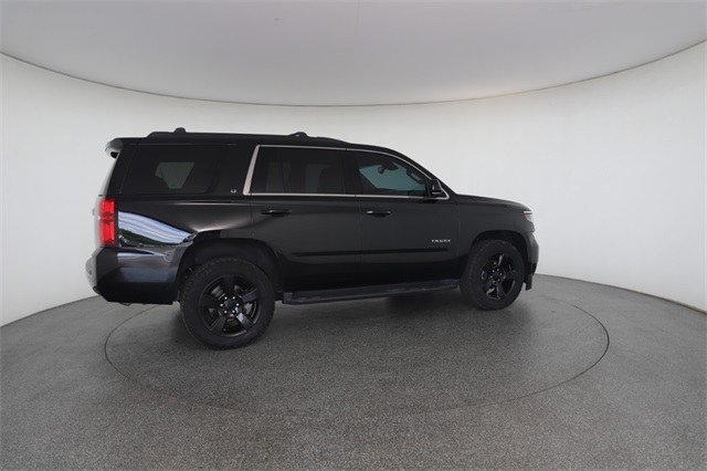 2017 Chevrolet Tahoe LT photo 20