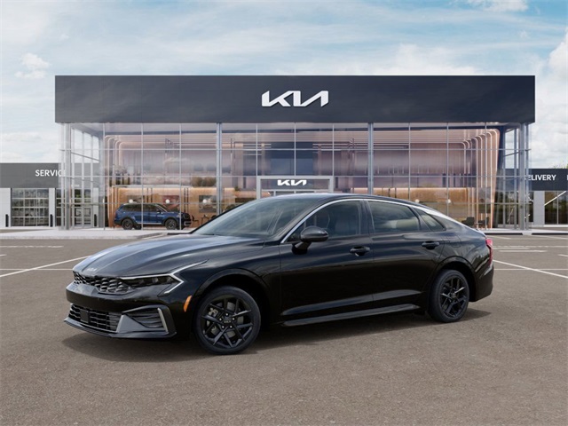 2025 Kia K5 LXS photo 2
