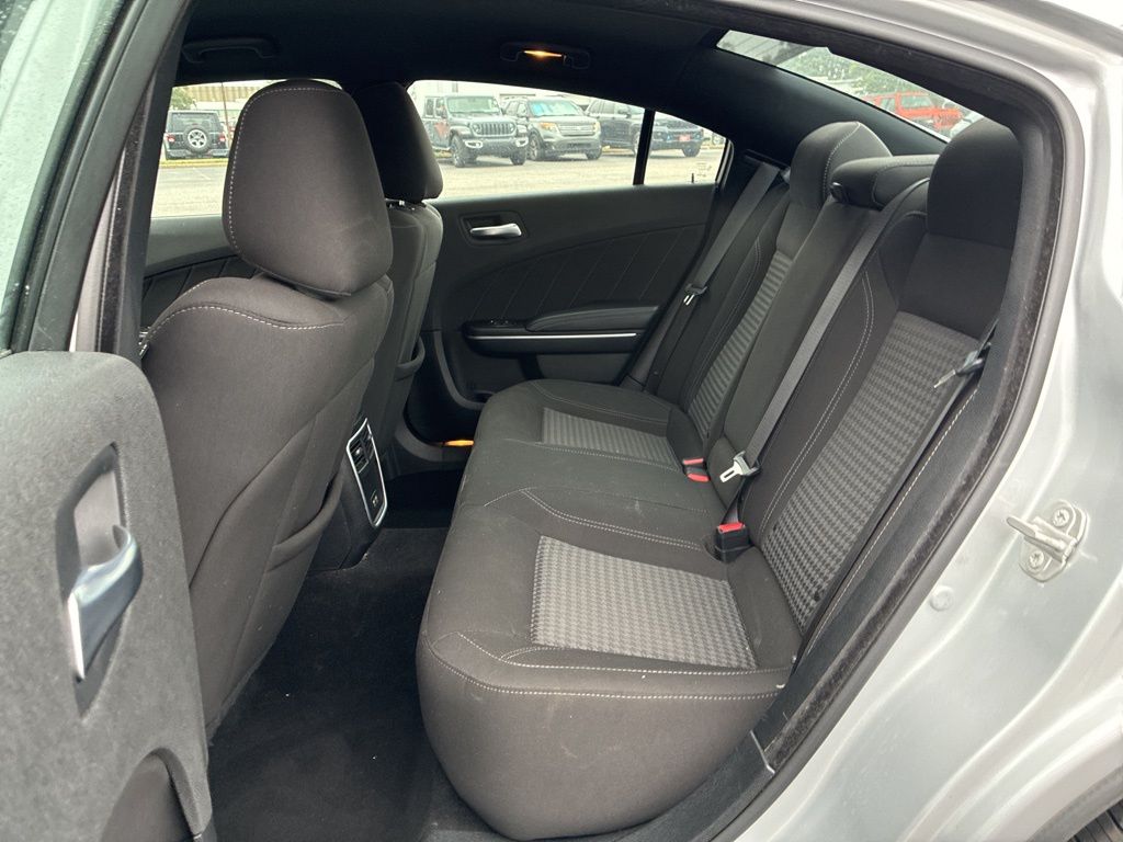 2023 Dodge Charger SXT photo 17