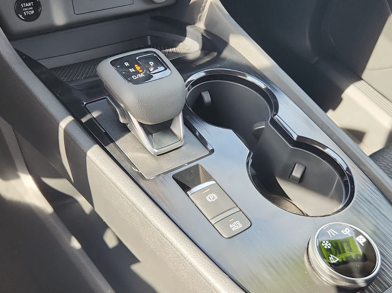2026 Nissan Rogue SV photo 9