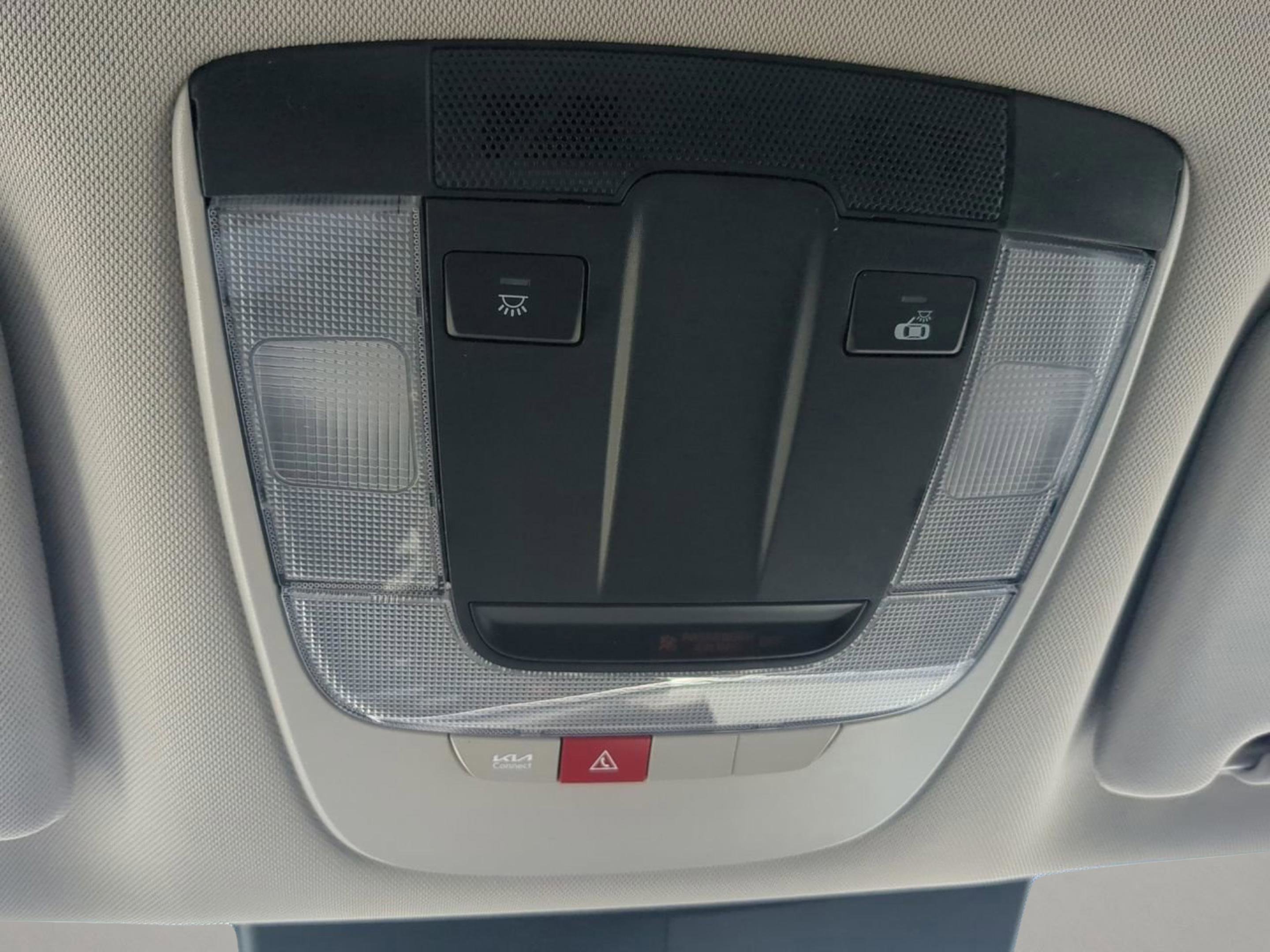2025 Kia K5 LXS photo 21
