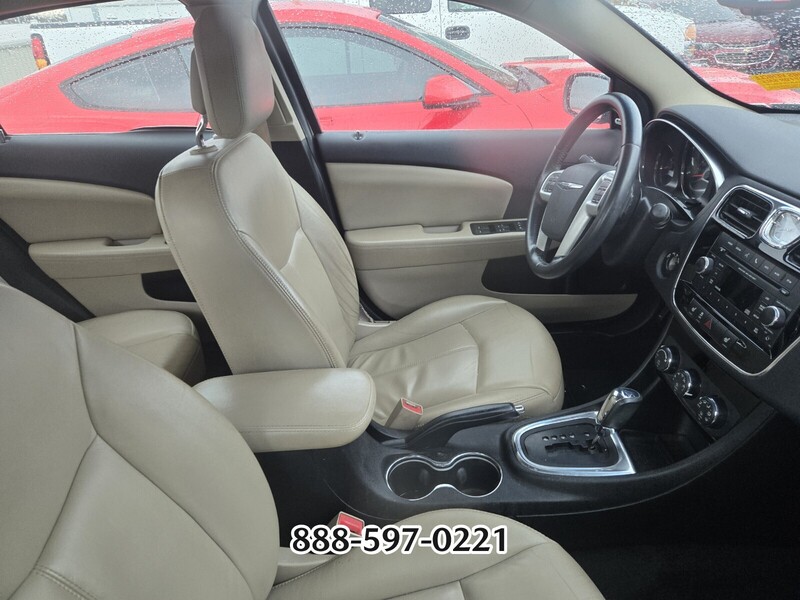 Used 2014 Chrysler 200 Limited with VIN 1C3CCBCG3EN125422 for sale in North Little Rock, AR