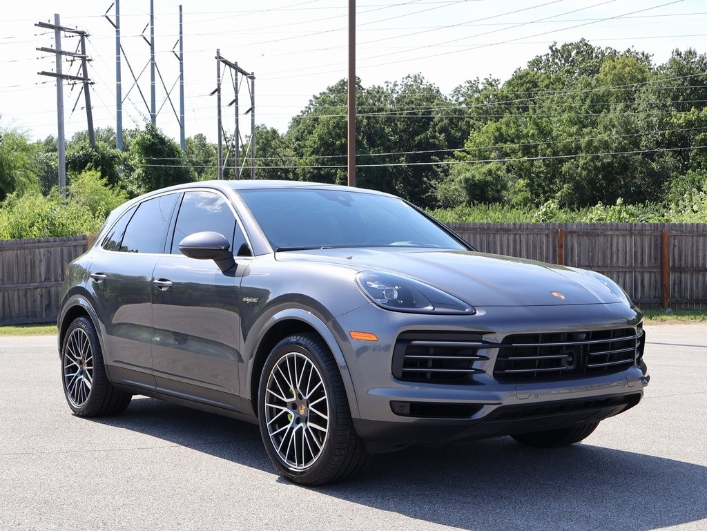 2023 Porsche Cayenne E-Hybrid photo 11
