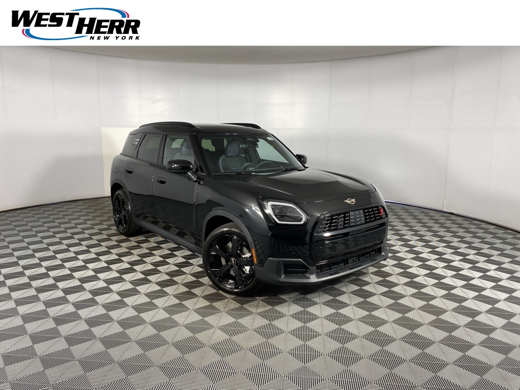 2026 MINI Countryman S's photo