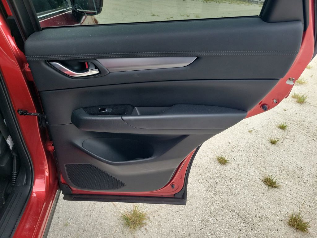 2019 Mazda CX-5 Touring photo 36