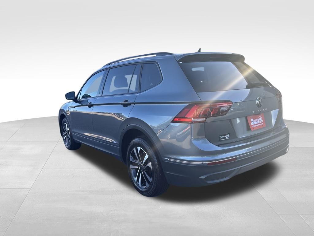 2023 Volkswagen Tiguan S photo 3