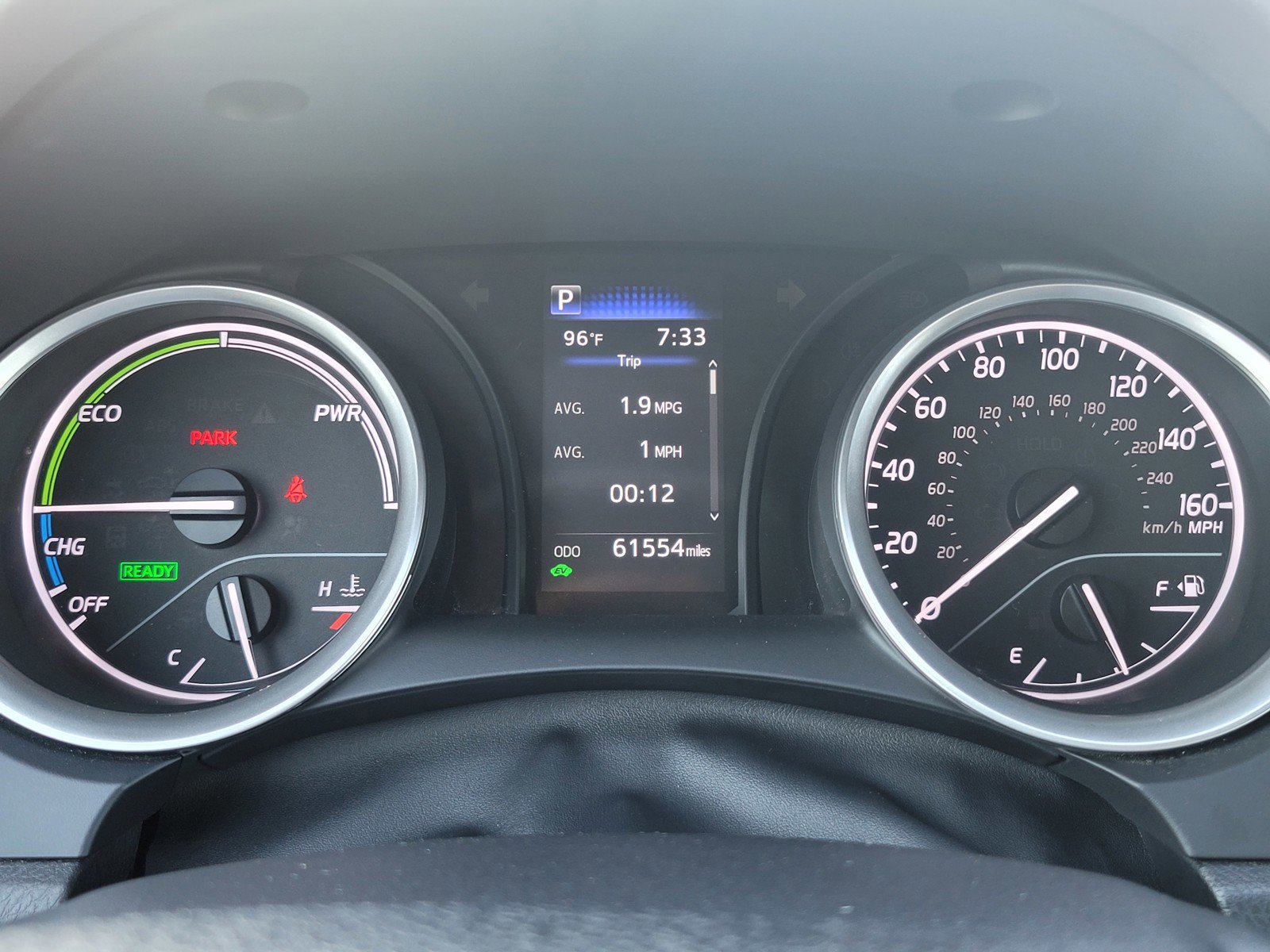 2023 Toyota Camry Hybrid LE photo 23