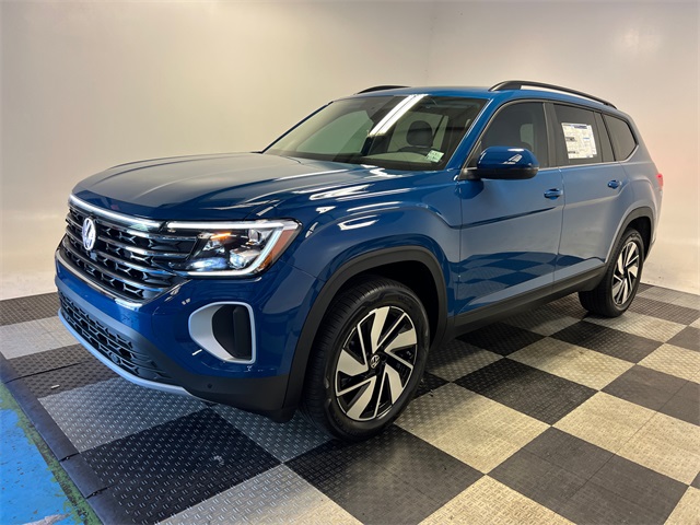 2026 Volkswagen Atlas SE Technology photo 2