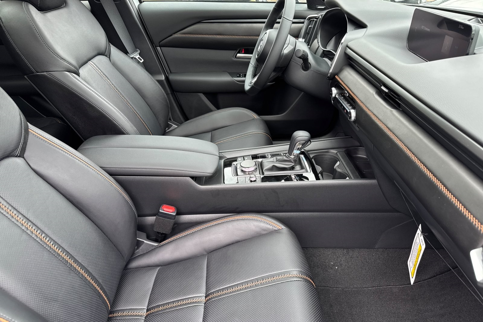 2025 Mazda CX-50 2.5 Premium Plus photo 15