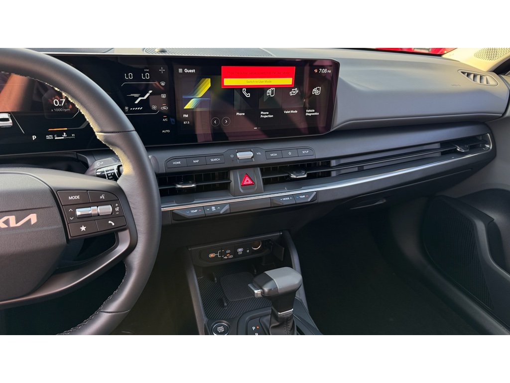 2025 Kia K4 EX photo 14