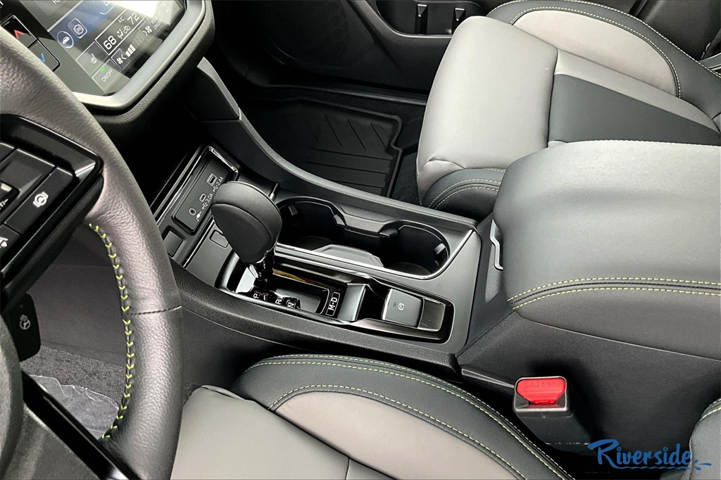 2025 Subaru Ascent Onyx Edition photo 7