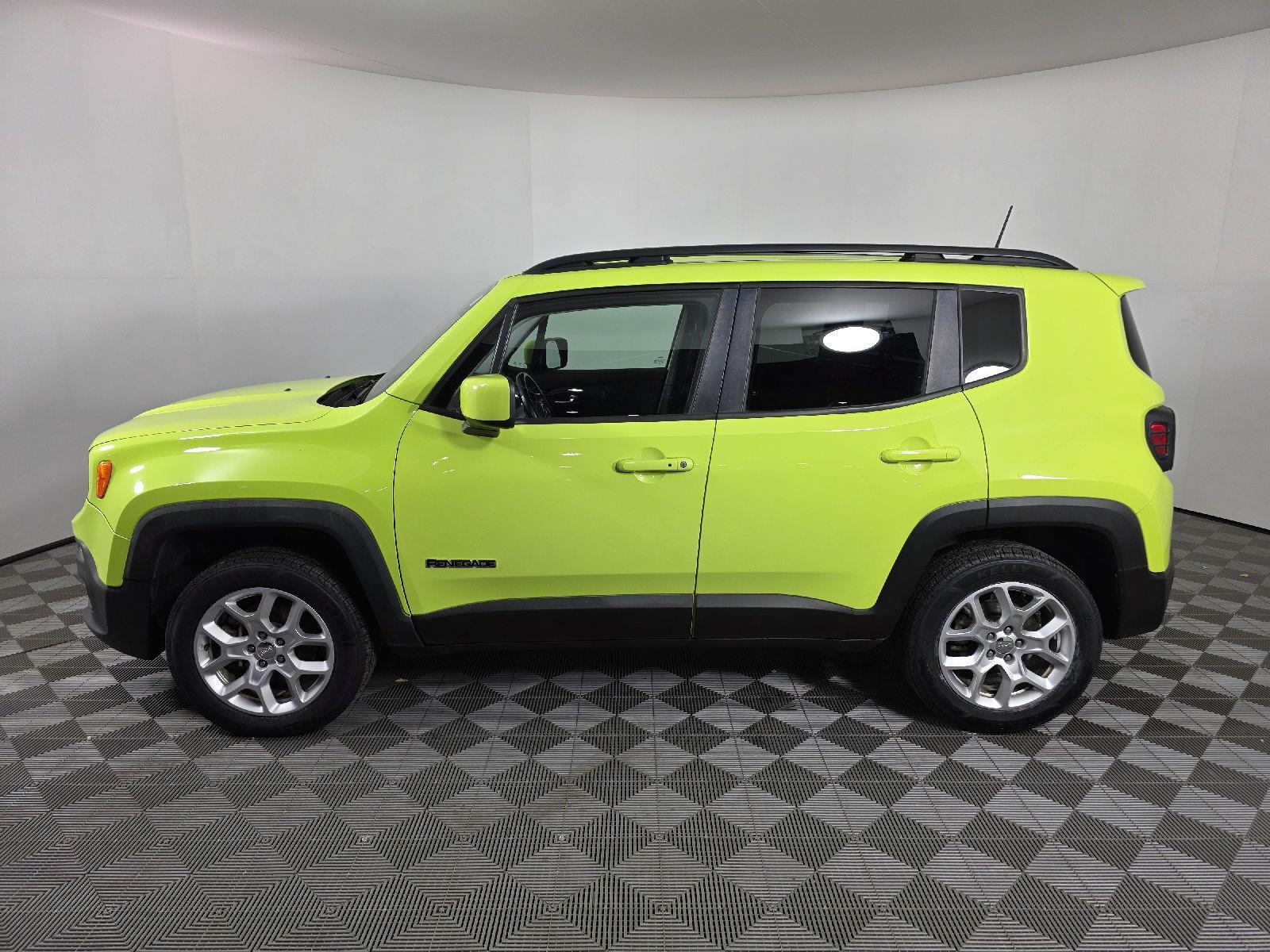 2018 Jeep Renegade Latitude North Edition photo 2