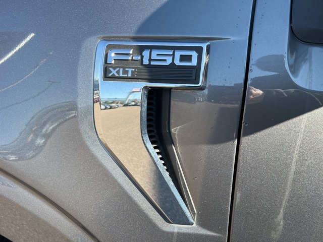 2023 Ford F-150 XLT photo 32