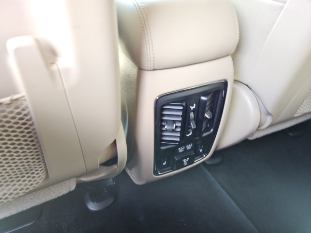 2020 Jeep Grand Cherokee Limited photo 22