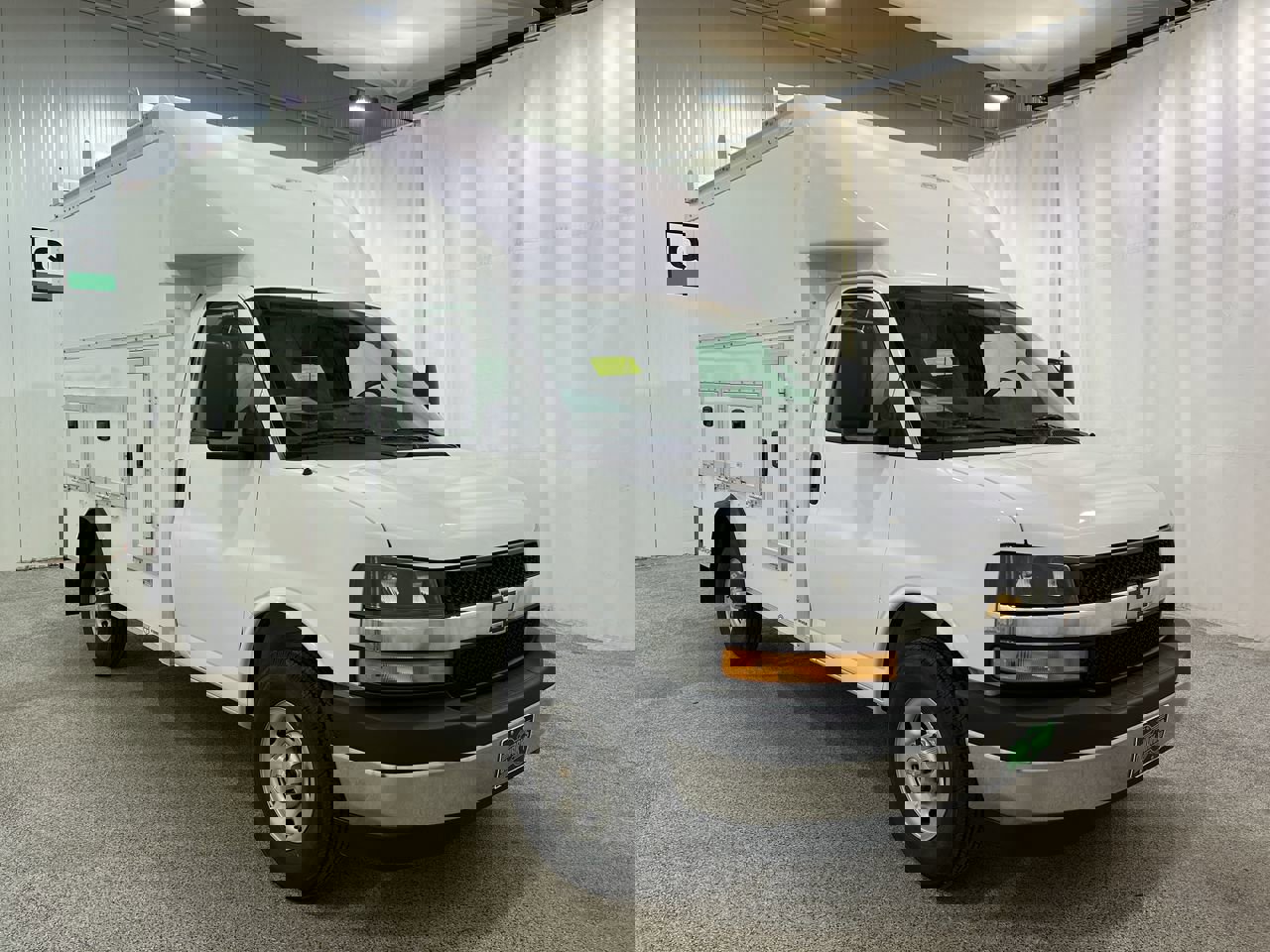 2026 Chevrolet Express Cutaway Base's photo