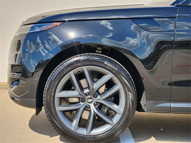2024 Land Rover Range Rover Sport SE photo 9