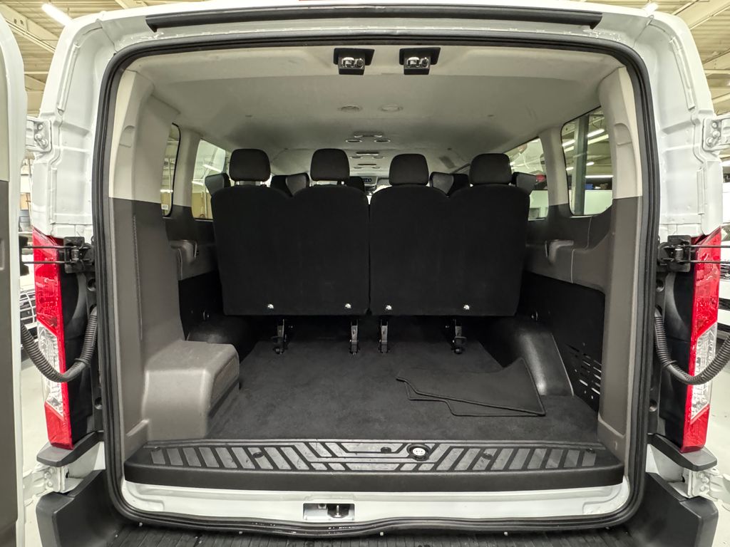 2021 Ford Transit photo 24