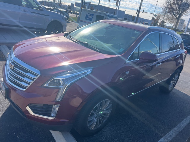 2017 CADILLAC XT5 - Image 2