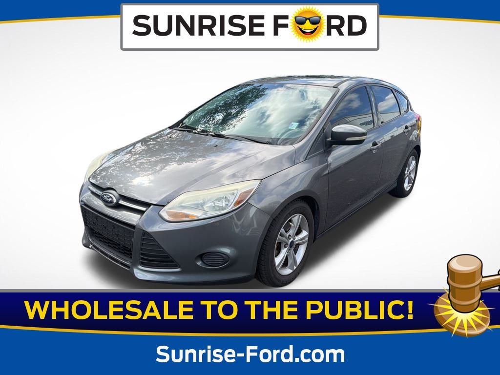 2014 Ford Focus SE's photo