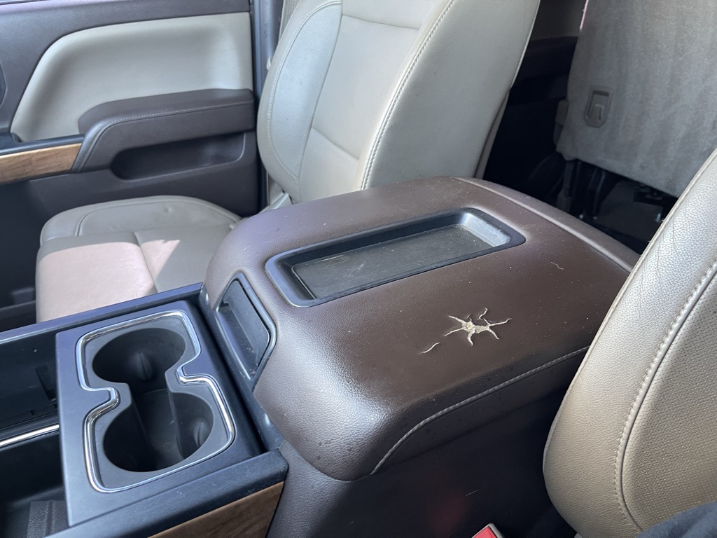 2015 Chevrolet Silverado 2500HD LTZ photo 46