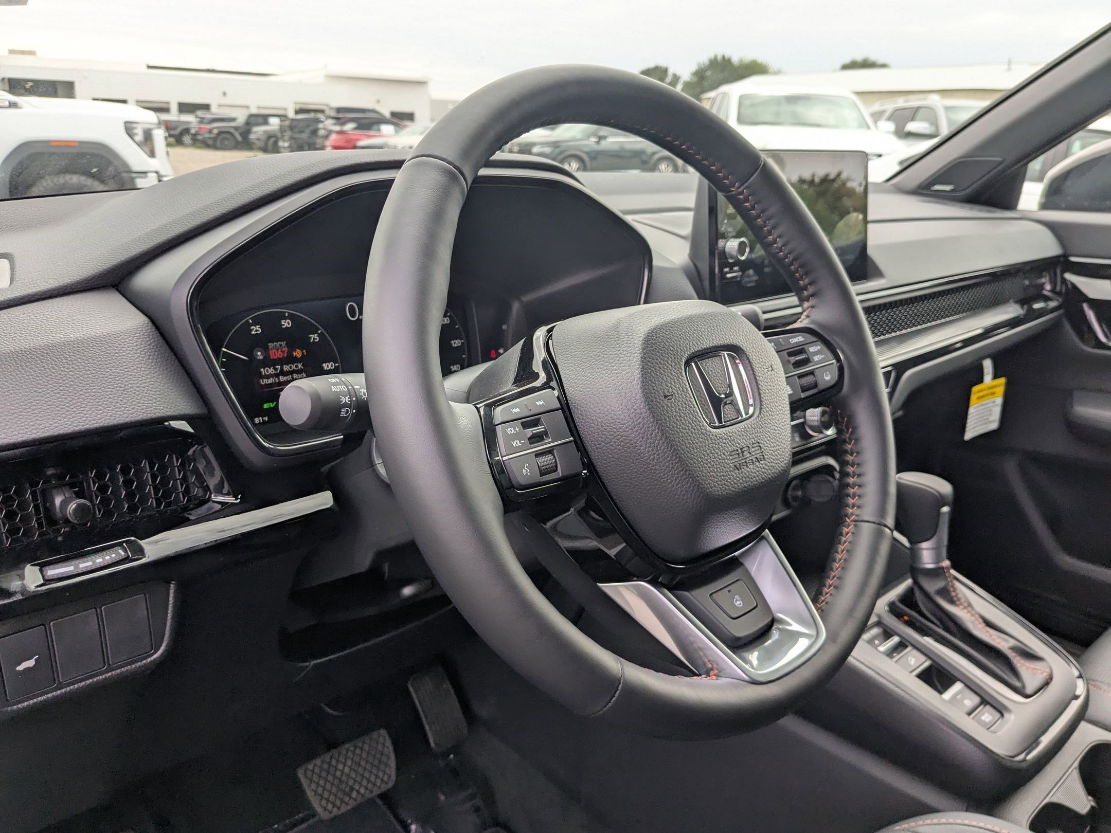 2026 Honda CR-V Sport Touring Hybrid photo 9
