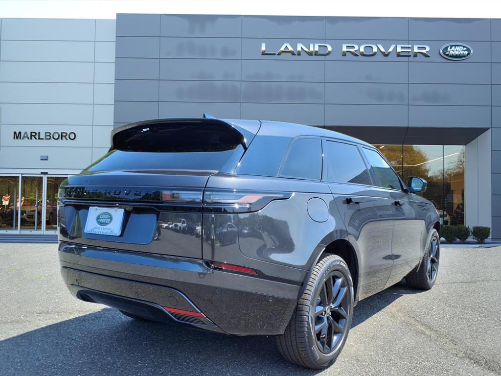 2026 Land Rover Range Rover Velar SE photo 2