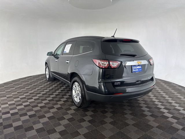 2014 Chevrolet Traverse 1LT photo 3