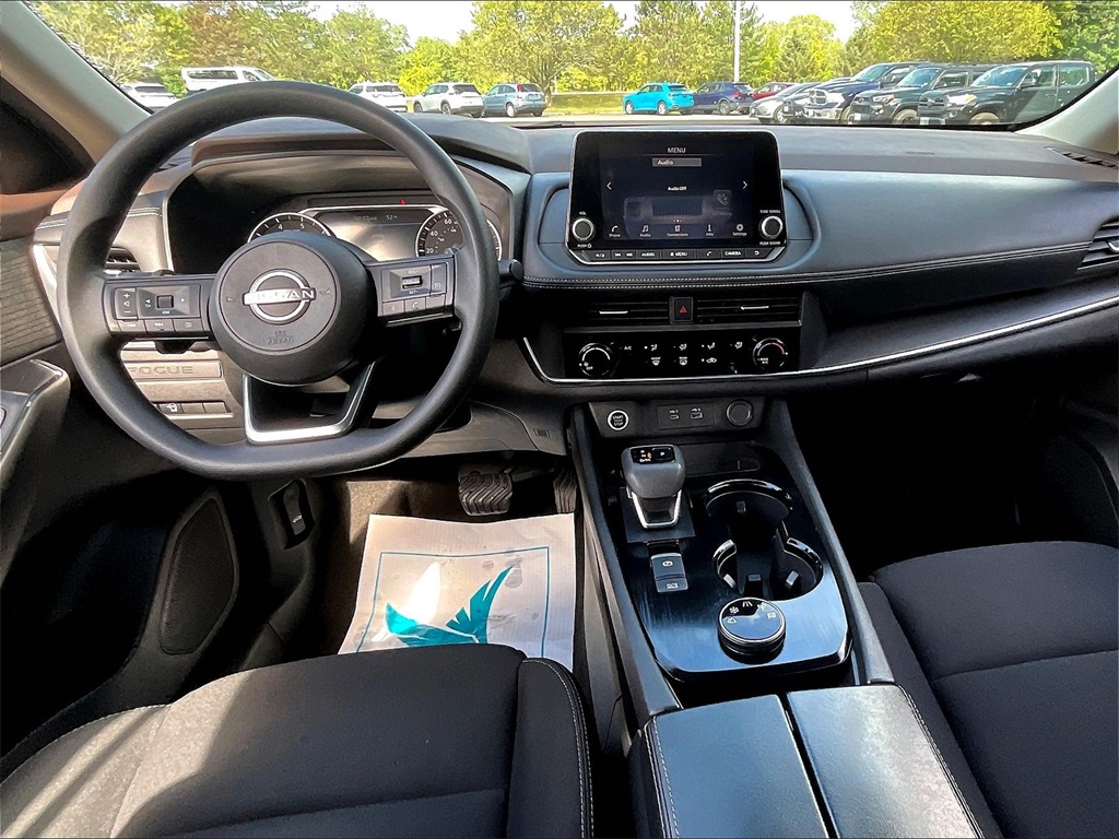 2023 Nissan Rogue S photo 19
