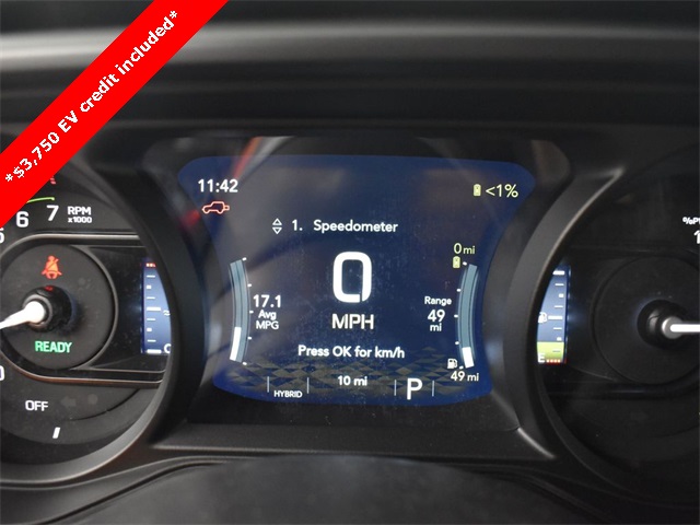 2025 Jeep Wrangler Sahara 4xe photo 9