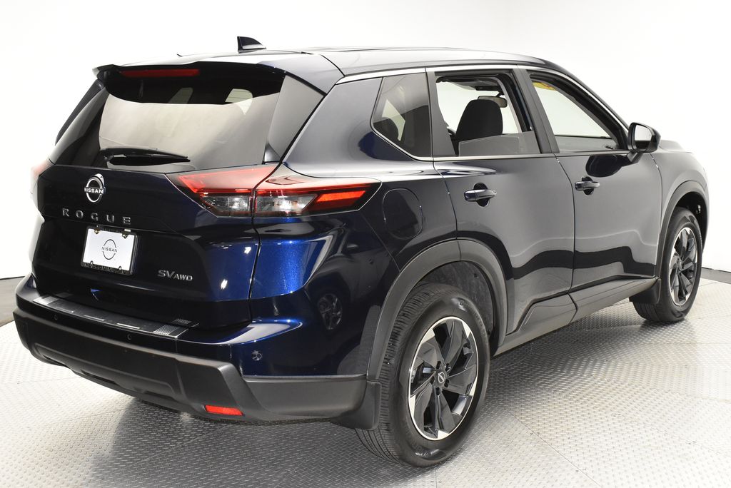 2024 Nissan Rogue SV photo 3