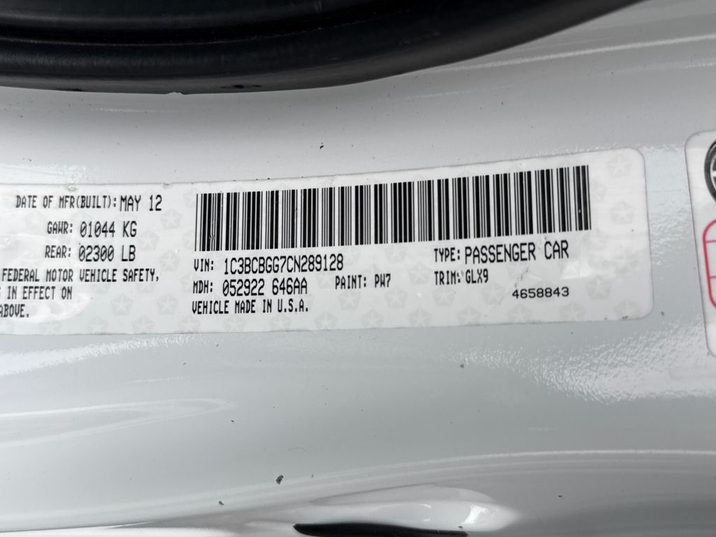 2012 Chrysler 200 S photo 17