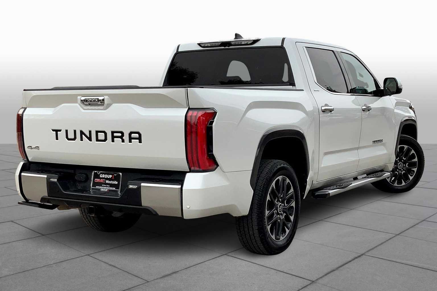 2023 Toyota Tundra Limited CrewMax photo 11