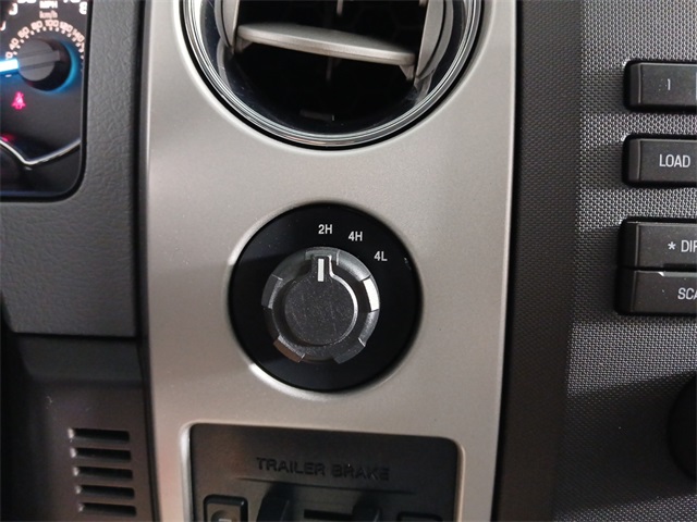 2011 Ford F-150 XLT photo 15