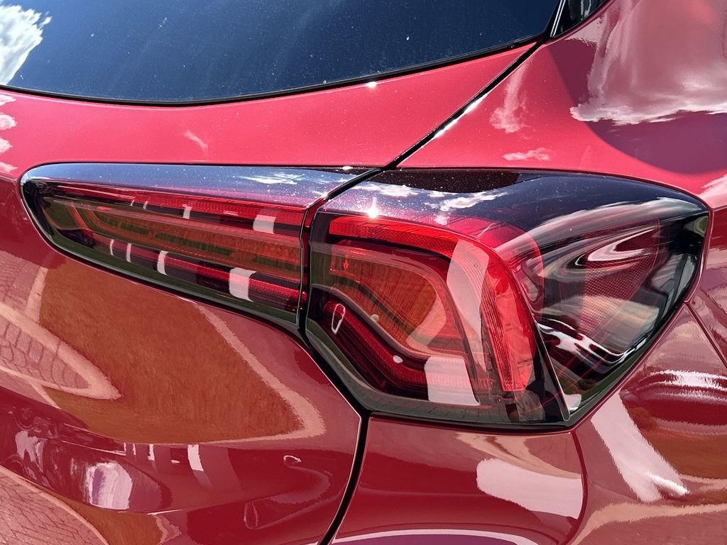 2026 Buick Encore GX Sport Touring photo 9