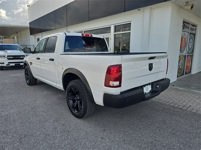 2024 Ram 1500 SLT Warlock photo 4